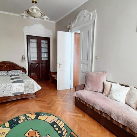Apartments City Lviv Ngoại thất bức ảnh